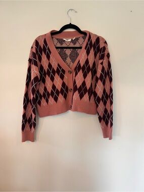 Cropped Pink Argyle Button-Front Cardigan Sweater